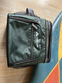 Cooler (24 Can) Lightweight, Hard Inside