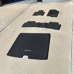 Brand New Floor Mats 26 Tucson hybrid