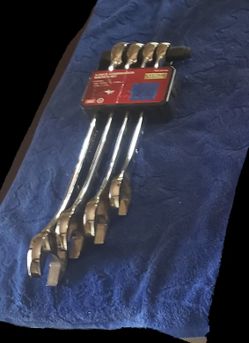5 Piece Wrench Set