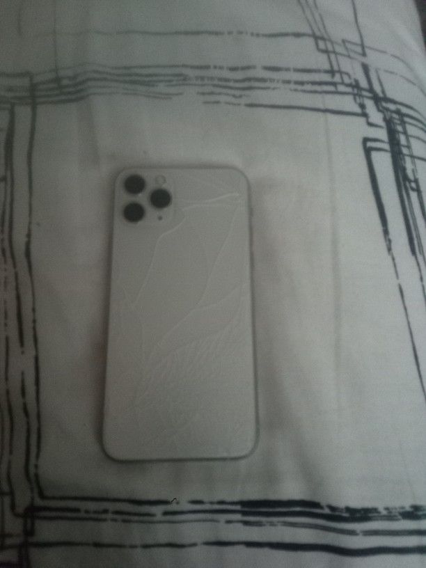 Locked iPhone 11 Pro