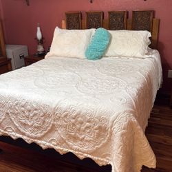 Queen Size Bedroom Set