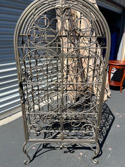 Beautiful Arched Wine Rack