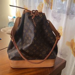 Large Noe Louis Vuitton Bag