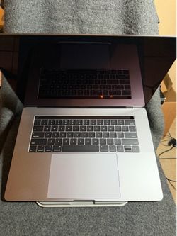 MacBook Pro15” A1990, Ram 16gb, ssd 512gb, as-is