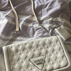 $50 legit GUESS purse. Great Shape!