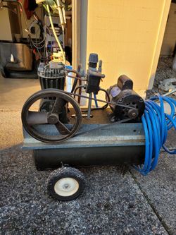 Electric Compressor, Works Good.