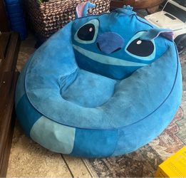 Stitch kids couch