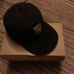 Raiders hat