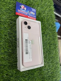 Apple iPhone 13 128GB Pink Unlocked / like new