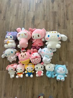 Sanrio my melody and cinnamoroll plushies