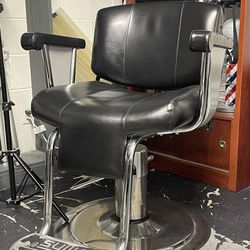 Collins barber chair