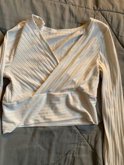 White V Neck Crop Top