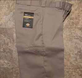 Grey Dickies shorts size 38