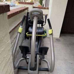 Nustep T4R Elliptical Recumbent Cross trainer Rehab Machine