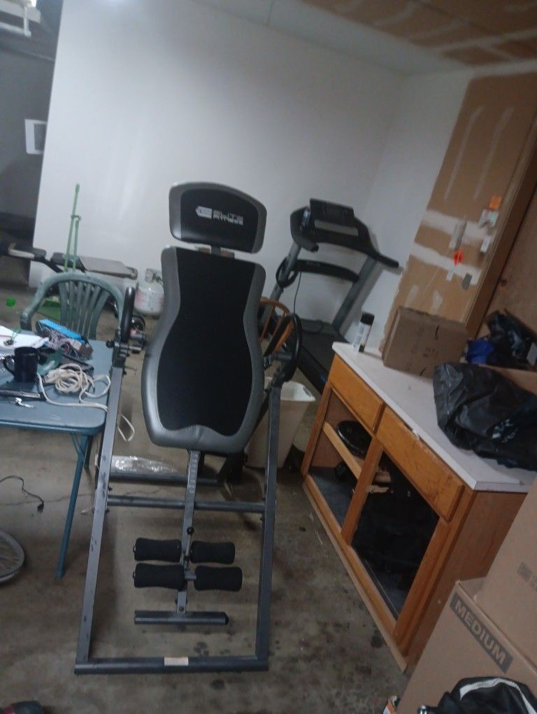 Elite Fitness Inversion Table