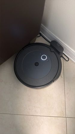 Roomba by IRobot