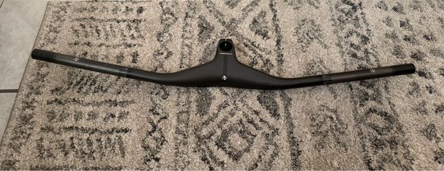 Bontrager carbon integrated handle bar