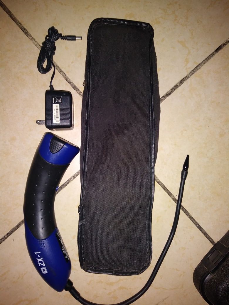 TIF ZX-1 Leak detector R134a,R12, R22