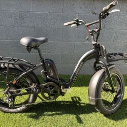 Rad Power E-Bike With Rack Accessories 
