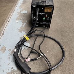 Chicago Electric Flux 125 Welder