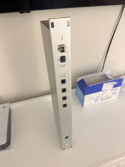 UniFi gateway pro