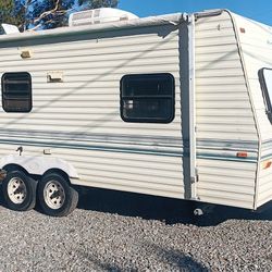 Camping Trailer  20ft 