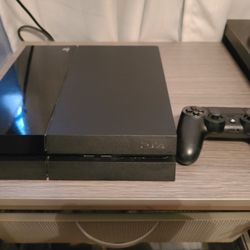 Playstation 4 (PS4), 1 Controller