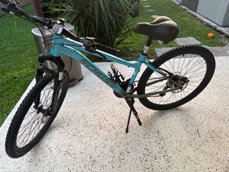 3 Mountain Bike -