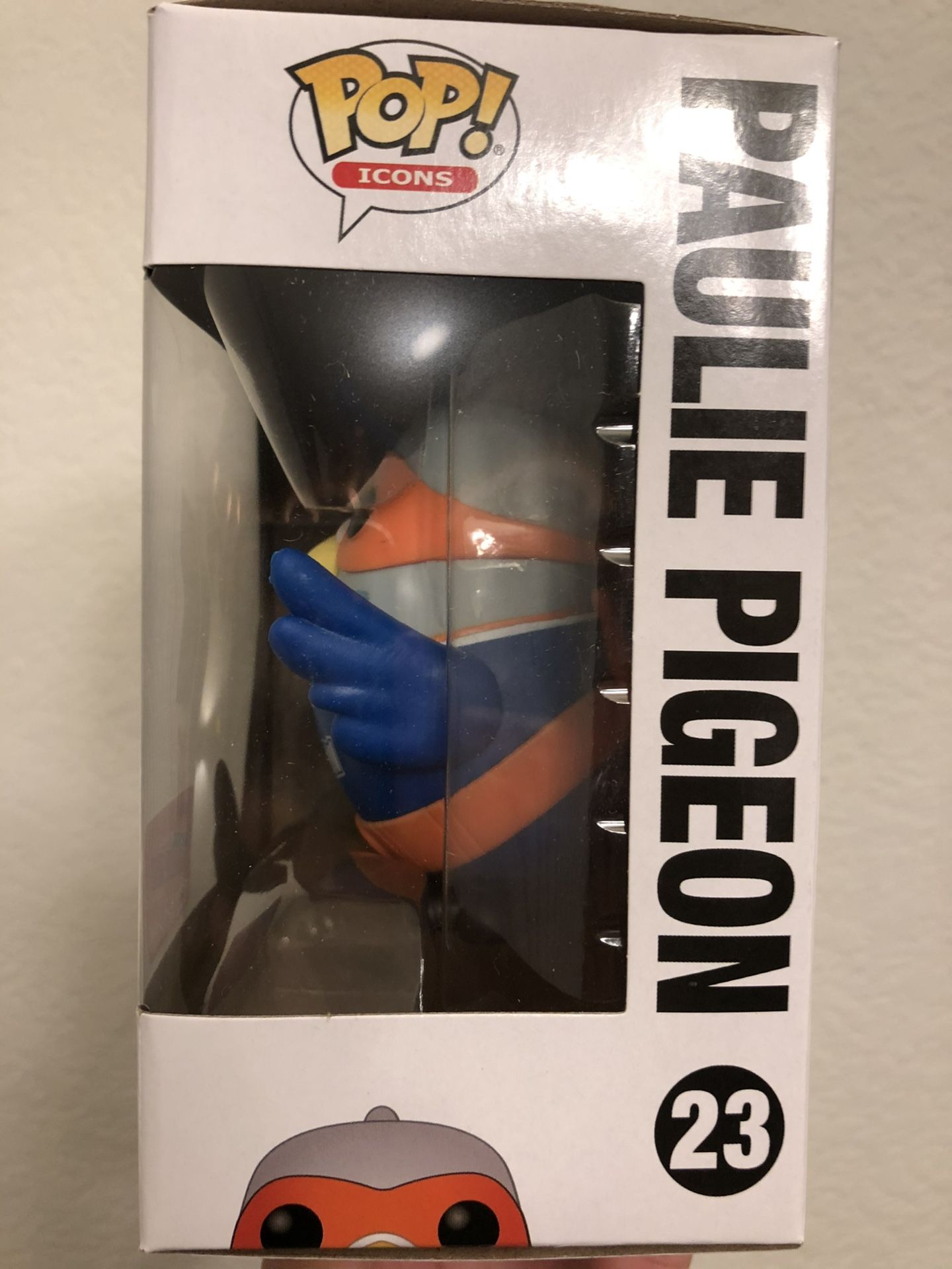 PAUILE PIGEON (JETS AWAY) NYCC 1500 LE FUNKO POP for Sale in Corona, CA -  OfferUp