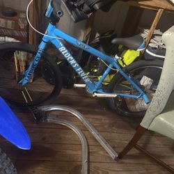 Blocks Flyer Wheelie Bike 