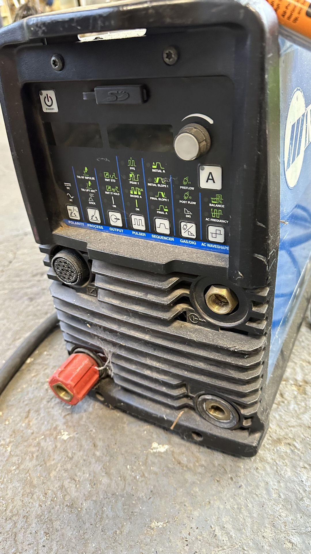 Miller Dynasty 210 Tig Welder