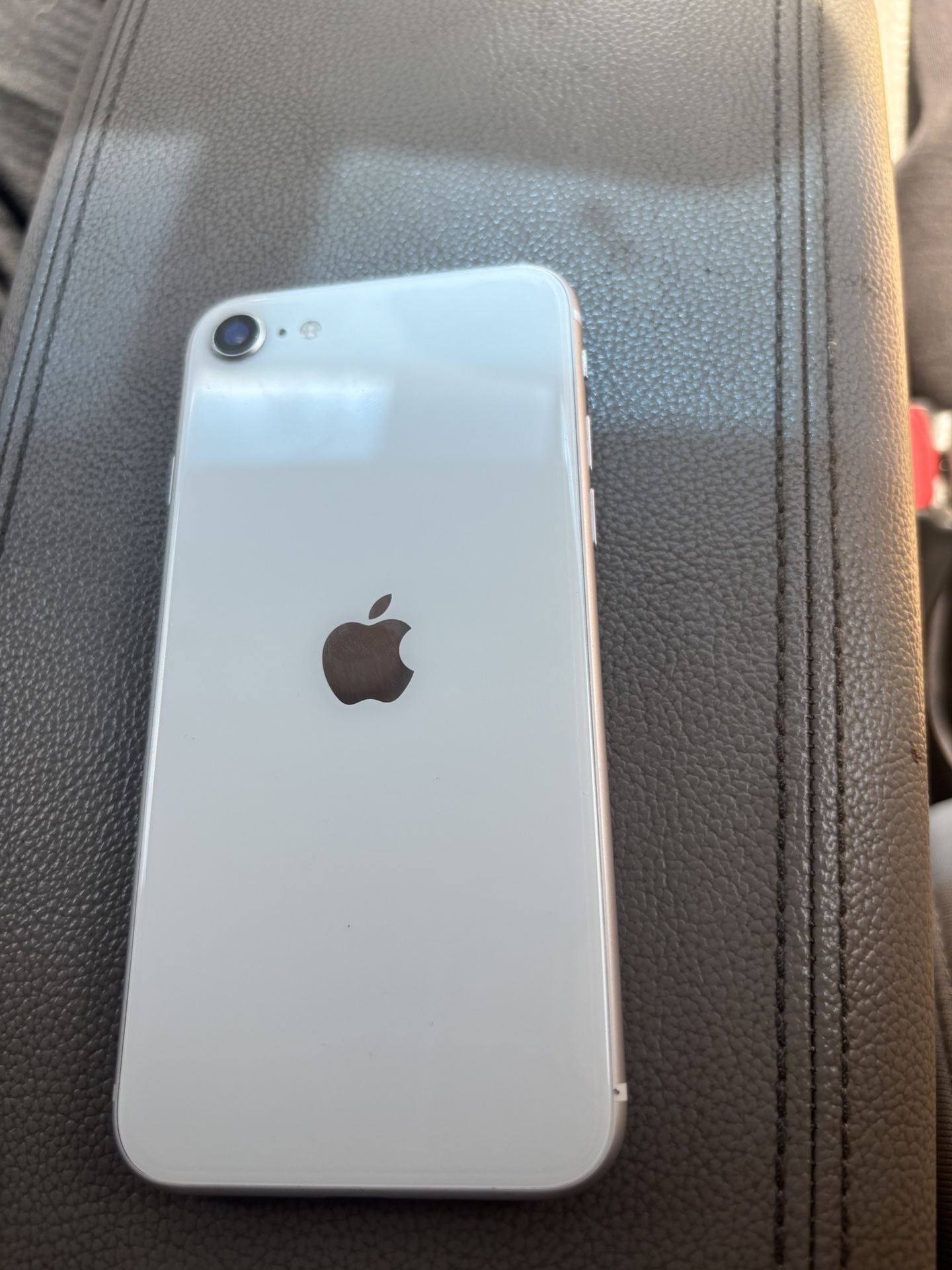 iPhone SE