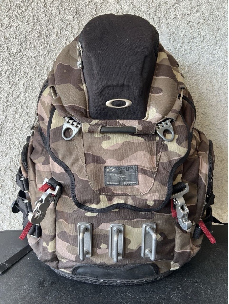 Oakley Tactical Field Gear Backpack See Pictures
