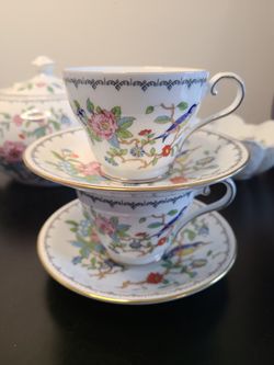 Aynsley Pembroke Set of 2 Tea Cups and Saucers