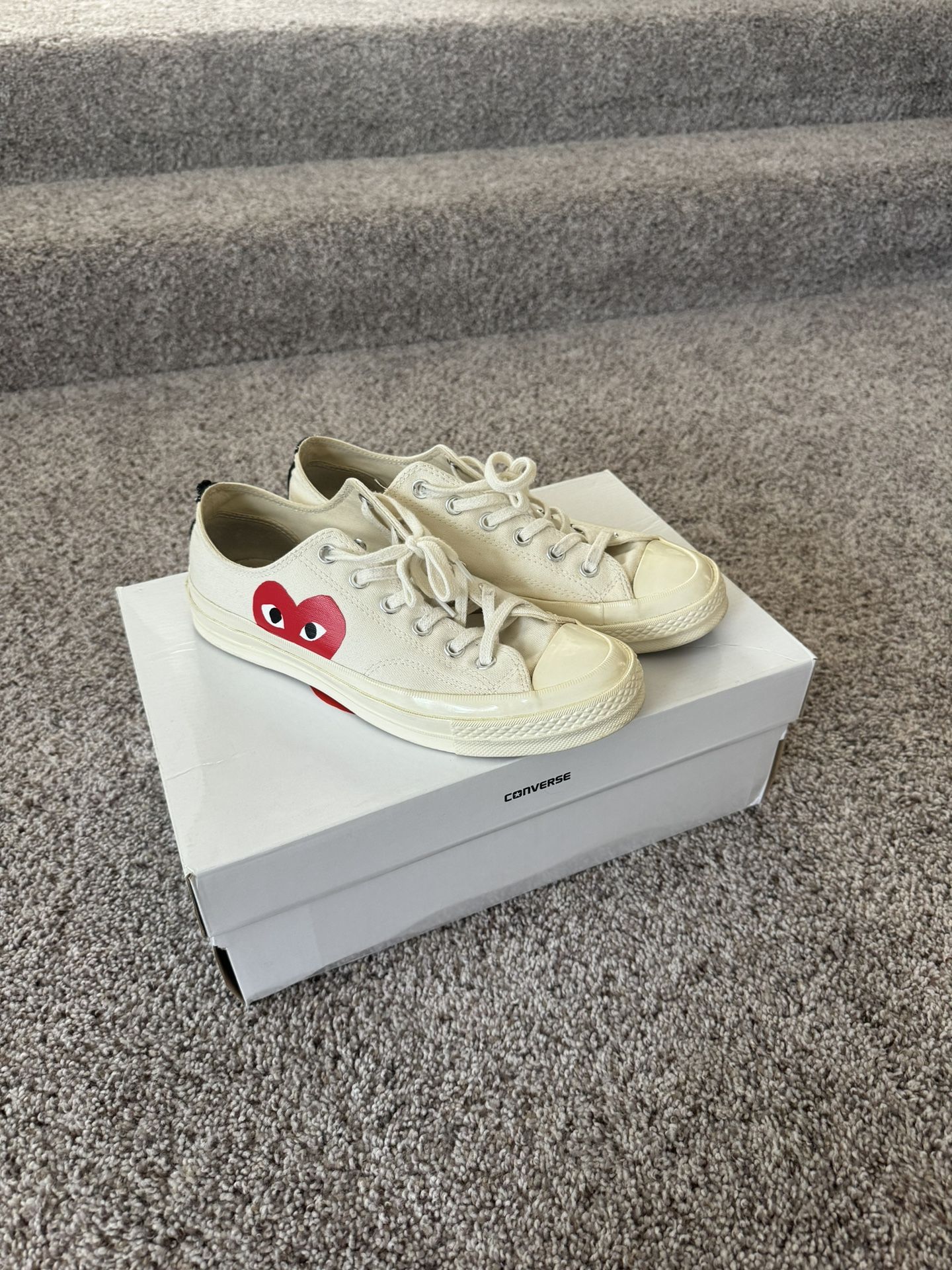 Comme des Garcons Converse (Size 7M/9W)