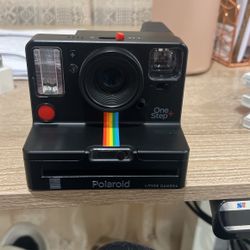 Polaroid