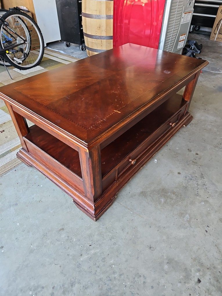 Lift Top Coffee Table