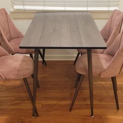 Table & 4 Chairs 