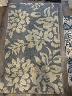 Accent Rug