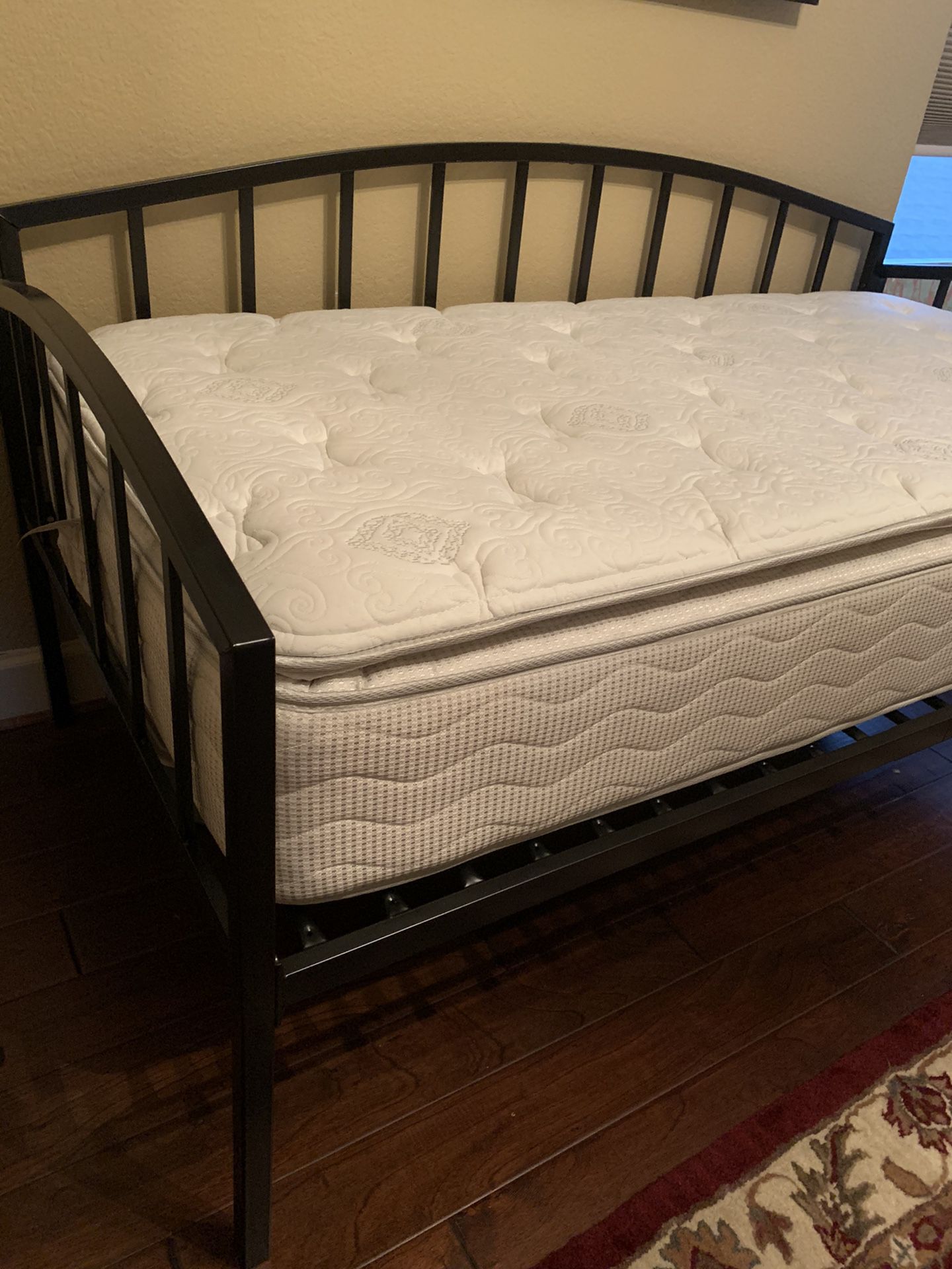 Twin Ben mattress and daybed frame.