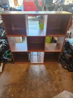 9 cube shelfs/ one drawer