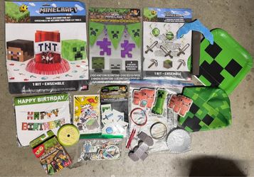Minecraft party decorations