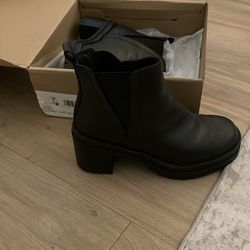 Heel Bootie