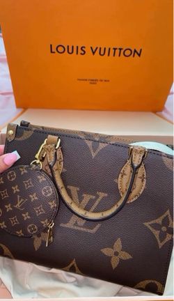 LV PURSE