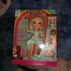 RAINBOW HIGH Doll BE DAZZLING