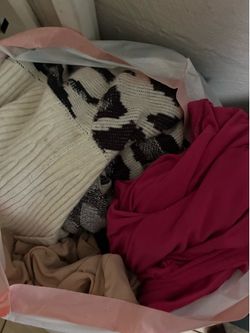 FREE WOMENS CLOTHES