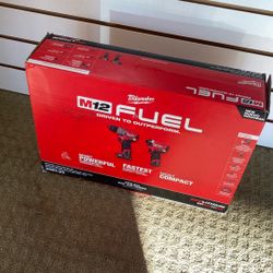 M12 Fuel Milwaukee Drill & Drive