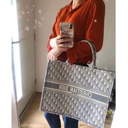 Book Tote Gray Oblique Embroidery Signature 41.5 x 35 x 18 cm
