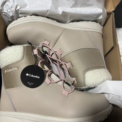Girls Columbia Boots 
