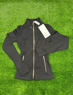 Lululemon defined jacket